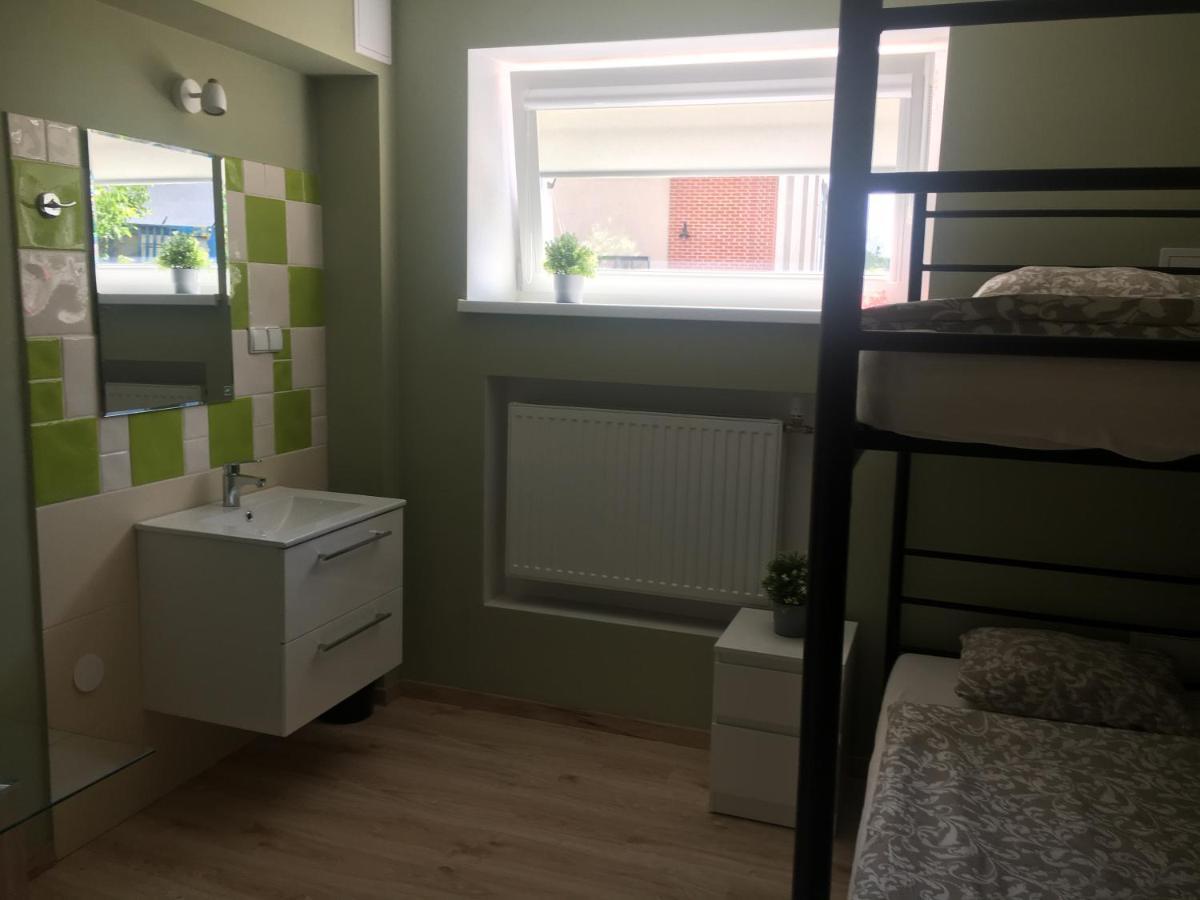 Hostel Opolska 11-19 Wrocław Zewnętrze zdjęcie