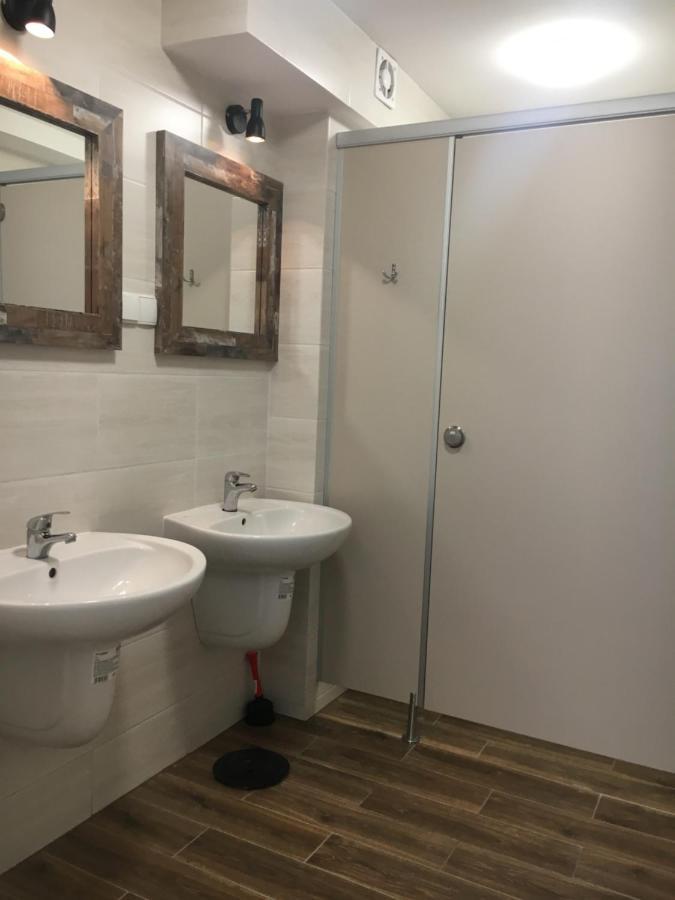 Hostel Opolska 11-19 Wrocław Zewnętrze zdjęcie